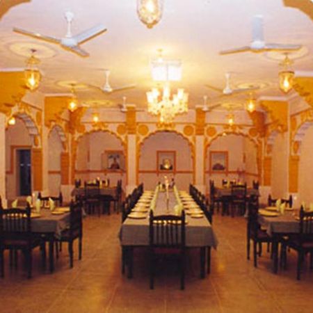 V Resorts Jhalamand Garh Jodhpur Джодхпур Екстер'єр фото