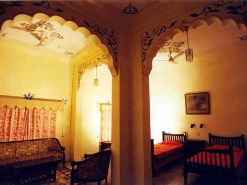 V Resorts Jhalamand Garh Jodhpur Джодхпур Екстер'єр фото